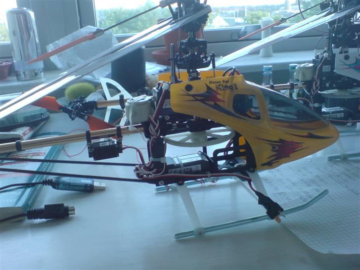 Helikopter Esky Honey Bee King2 $$ billede 4
