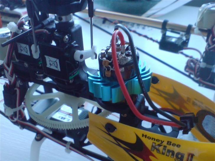 Helikopter Esky Honey Bee King2 $$ billede 9