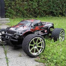 Off-Roader HPI Savage Flux 