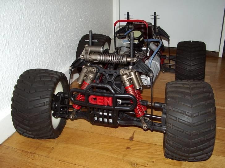 OffRoader CEN Genesis 7.7 SOLGT Billeder af rcenheder Uploaded