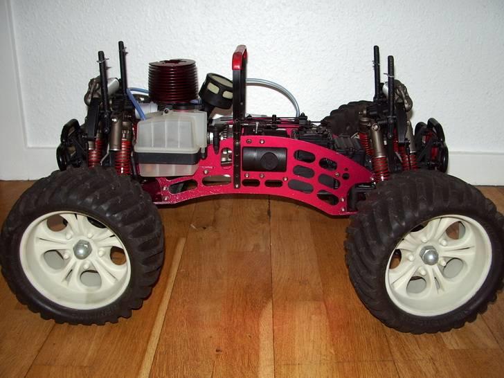 OffRoader CEN Genesis 7.7 SOLGT Billeder af rcenheder Uploaded