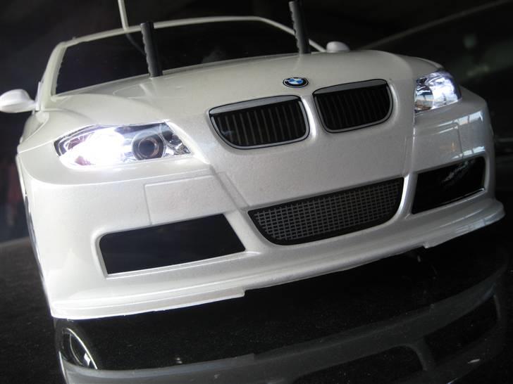 Bil            BMW 320si WTCC billede 2