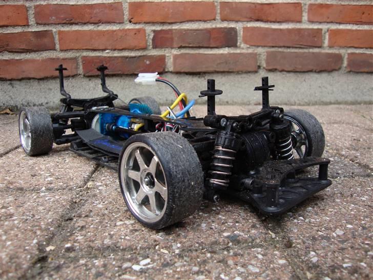 Bil Tamiya TT-01E (Drift) billede 11