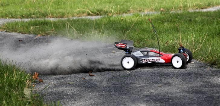 Buggy Kyosho Laser ZX-5 billede 18