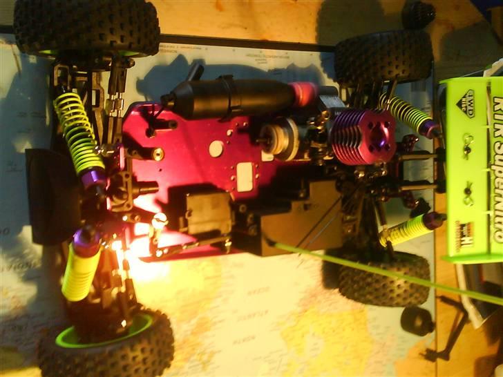 Buggy Atomic Warhead billede 4
