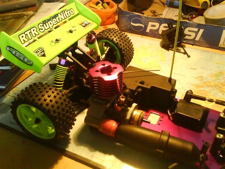Buggy Atomic Warhead billede 5