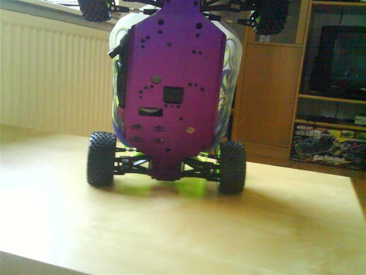 Buggy Atomic Warhead billede 14