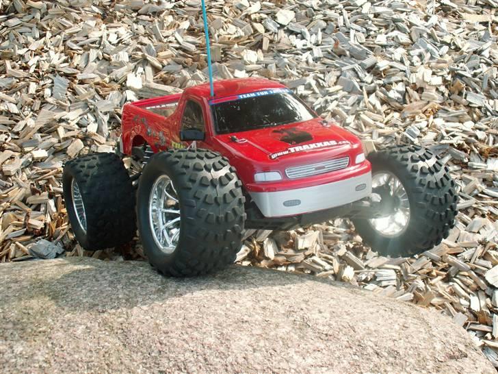 Bil Rustler VXL (SOLGT) - Ny karosse billede 2