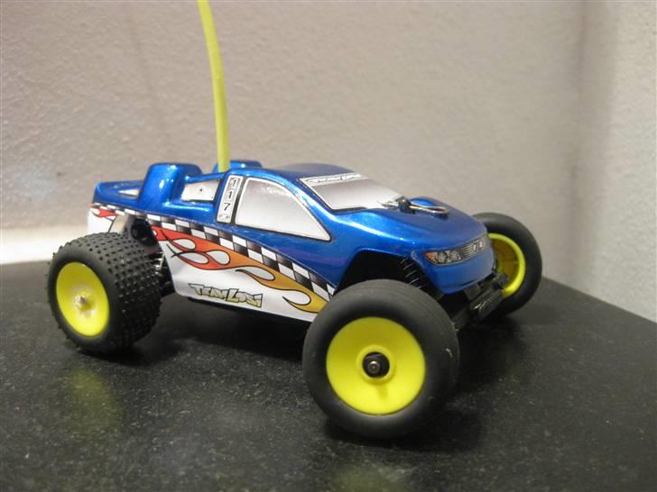 Truck Team Losi Micro-T Byttet! - Micro-T    ROCKS!!!!!!!!! billede 1