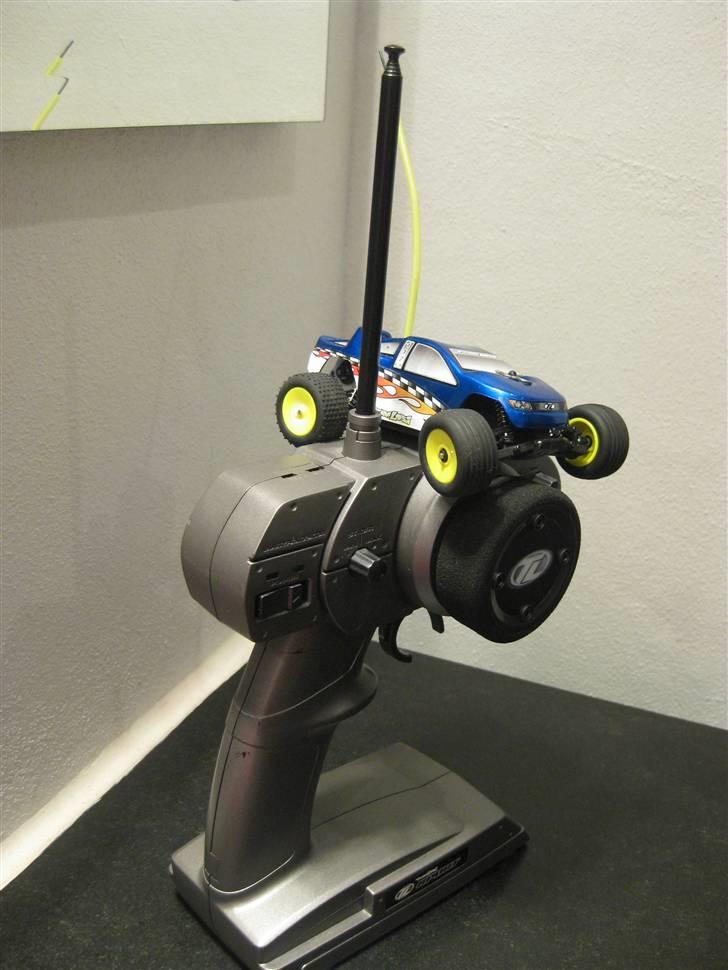 Truck Team Losi Micro-T Byttet! - Den er ikke ligefrem stor ! billede 7