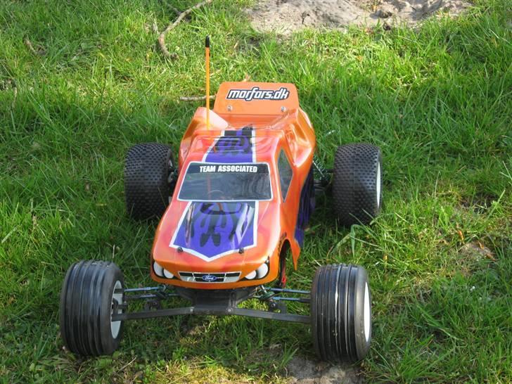 Truck Team Associated RC10T3  billede 1