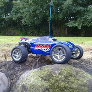 Bil traxxas nitro sport