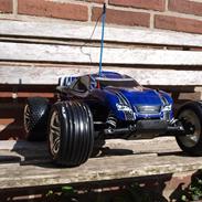 Bil Traxxas Nitro Sport