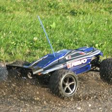 Truck Brushless E-revo