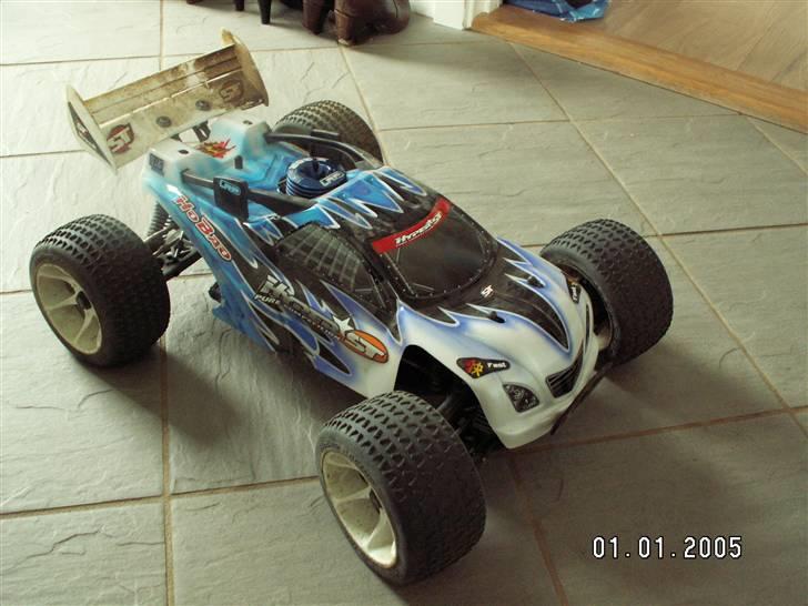 Off-Roader HoBao Hyper ST PRO - Måtte købe en ny karosse da det viste sig at jeg er den dårligste rc larkerer i hele DK :-) billede 12