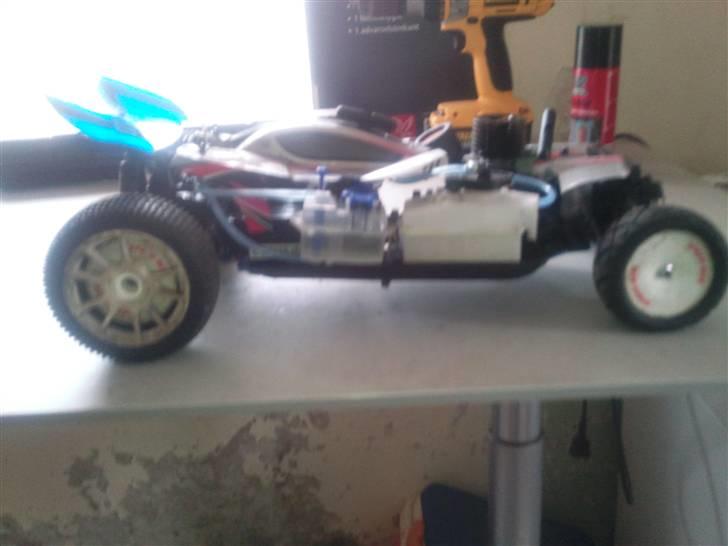 Buggy Tamiya mad spirit 4.2 cc billede 14