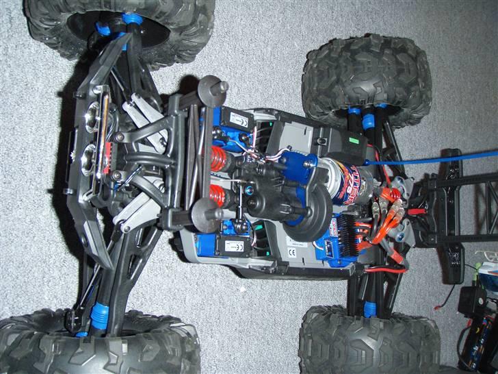 Truck Traxxas Summit - indefra som lovet billede 6