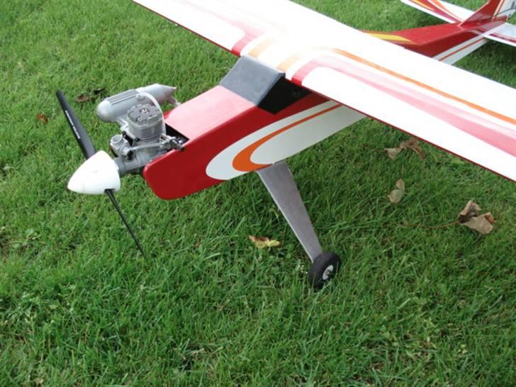 Fly calmato trainer (solgt) - bedre landingsstel hjemmelavet i 4mm alu billede 14