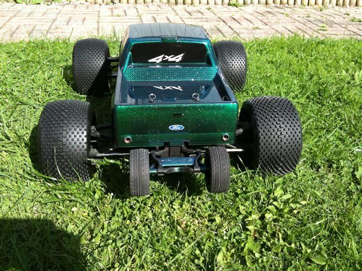 Bil Traxxas E-Revo Brushless  billede 7