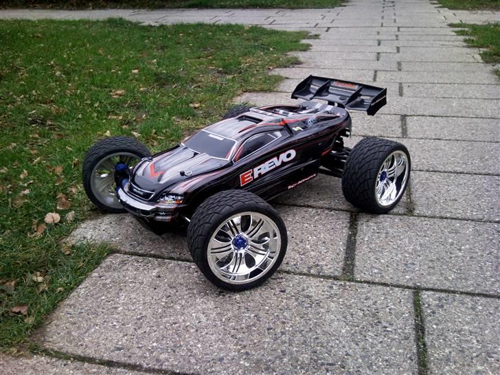 Off-Roader E-revo Brushless  billede 1
