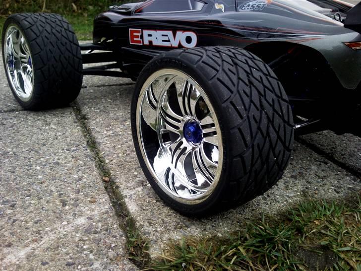 Off-Roader E-revo Brushless  billede 4