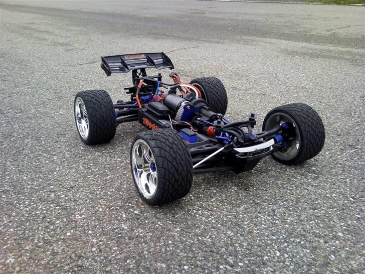 Off-Roader E-revo Brushless  billede 11