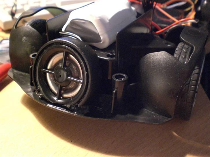 Bil | Lexus IS350 patruljevogn - Magnat monteret (diskant)... Høres kan den ihvertfald! billede 5