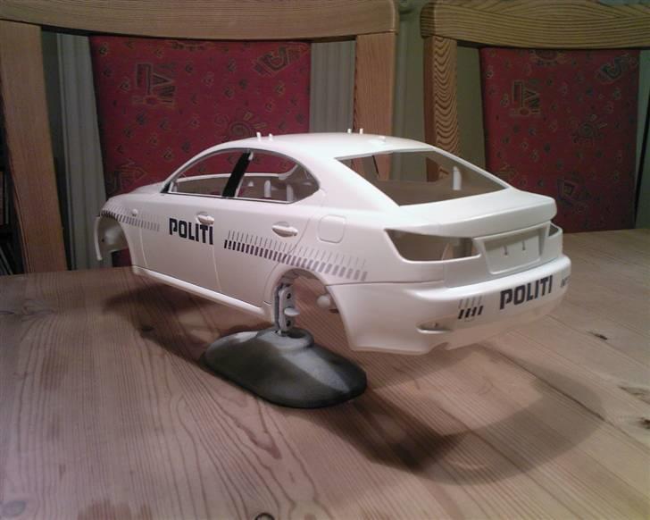 Bil | Lexus IS350 patruljevogn - Malet og med mærker på! billede 9