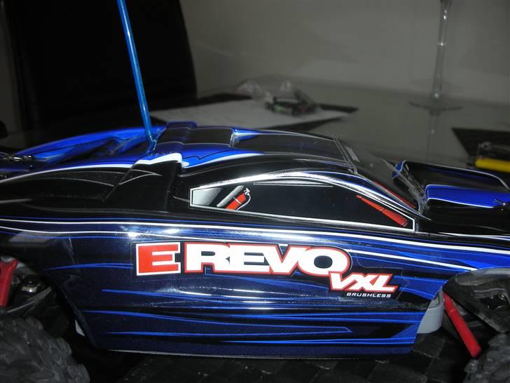 Bil E-Revo 1/16 Vxl "Solgt" billede 3