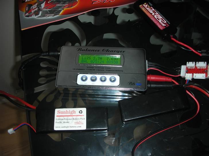 Bil E-Revo 1/16 Vxl "Solgt" - Imax B6 + 2x 2s, 2200mah 20c lipo batterier billede 10
