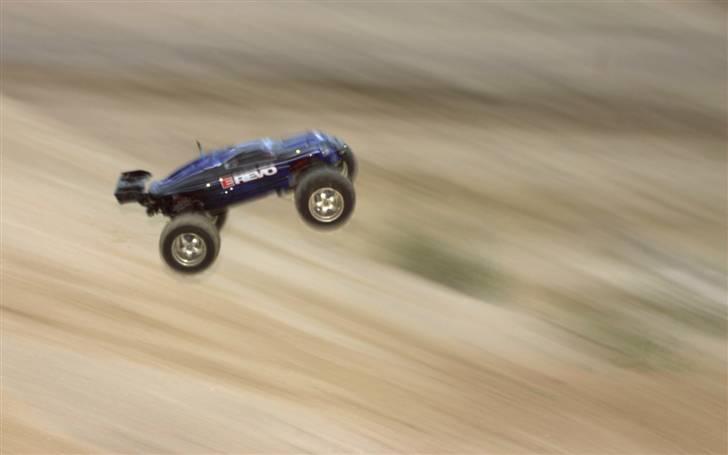 Off-Roader traxxas e revo Brushless billede 5