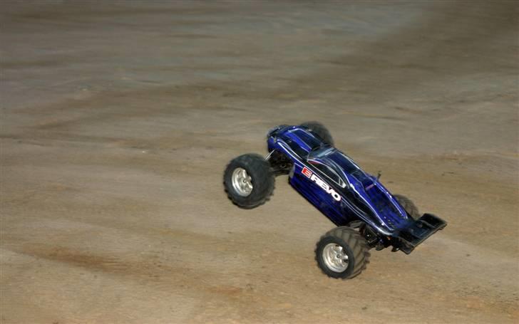 Off-Roader traxxas e revo Brushless billede 11