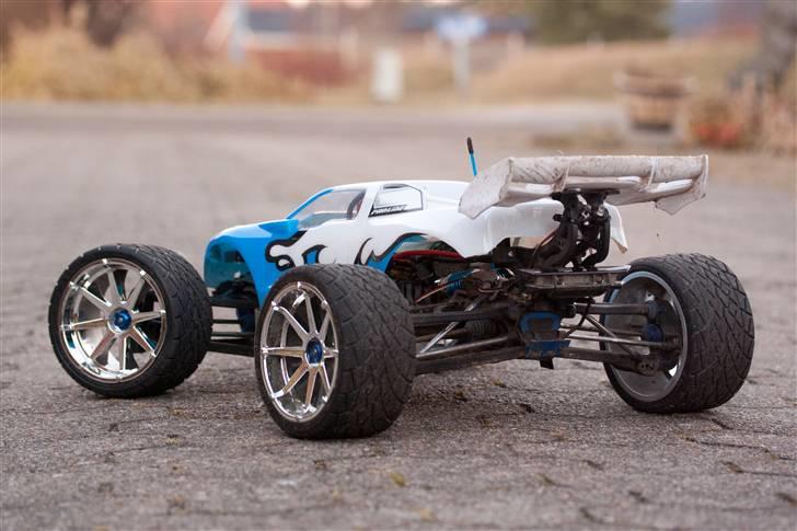 Off-Roader E-Revo - Plymouth Cuda edition billede 10