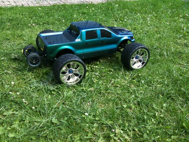 Bil Traxxas E-Revo Brushless  - Nye Hjul billede 12