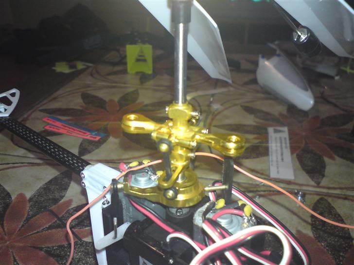 Helikopter E-SKY  LAMA V3  billede 6