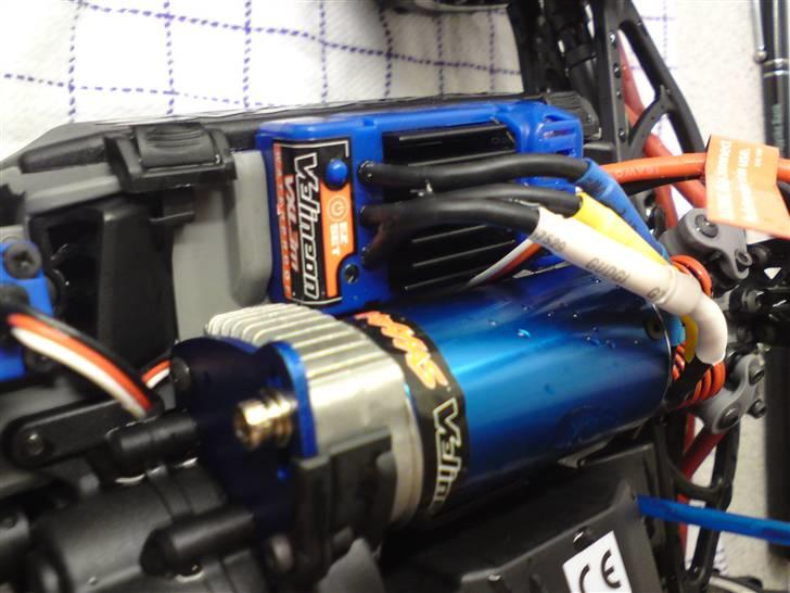 Off-Roader Traxxas E-Revo VXL 1/16  billede 13