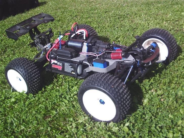 Off-Roader E-REVO MED MAMBA MONSTER  billede 7