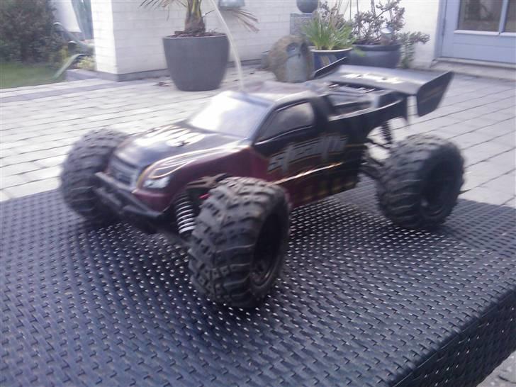 Buggy Stealth X09 Truggy BL billede 1