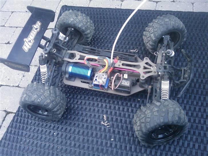 Buggy Stealth X09 Truggy BL billede 10