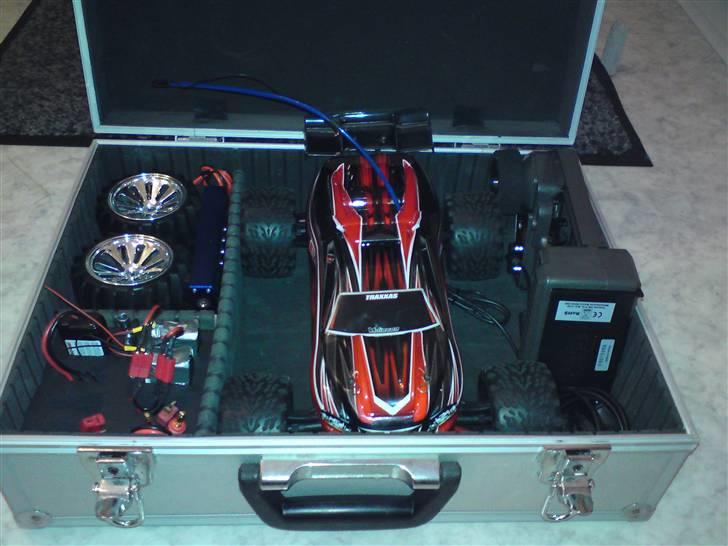 Off-Roader Traxxas E-Revo VXL 1/16  billede 17