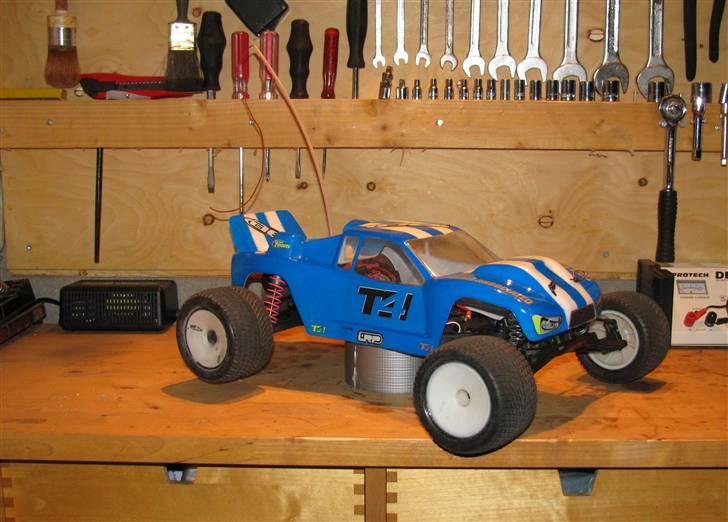 Truck team AE RC10T4 billede 10