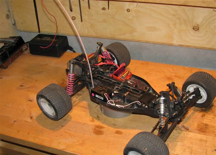 Truck team AE RC10T4 billede 11