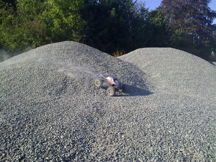 Bil Traxxas T-maxx 3,3 solgt billede 18