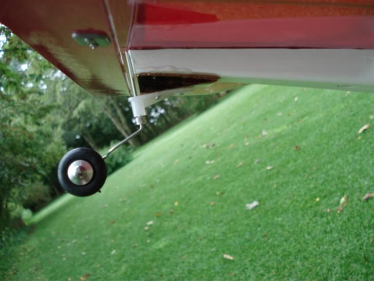 Fly kyosho calmato sport (solgt) - efter monteret halehjul som er forbundet til sideror billede 10