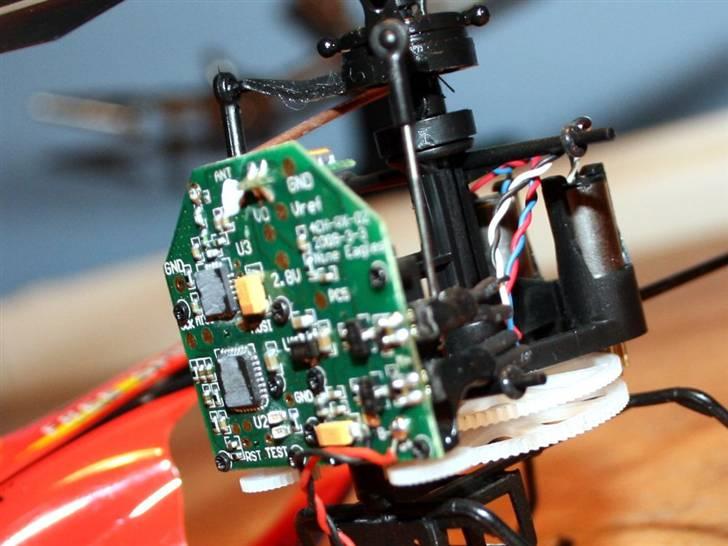 Helikopter Nine Eagles Free Spirit billede 8