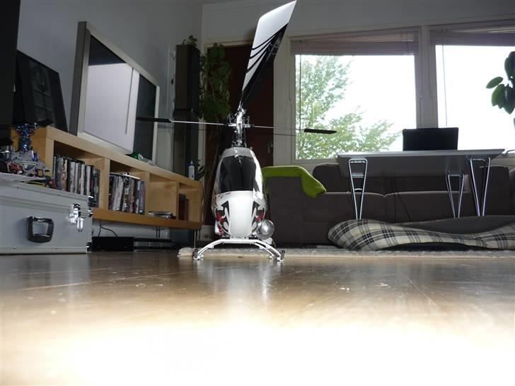 Helikopter JR Vibe 50 3D Pro - Den er fantastisk at se på. billede 9