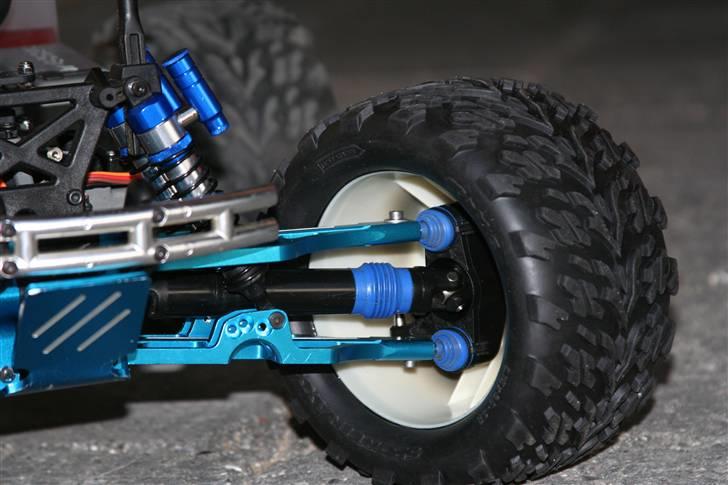 Off-Roader Traxxas T-MAXX 3,3 billede 19