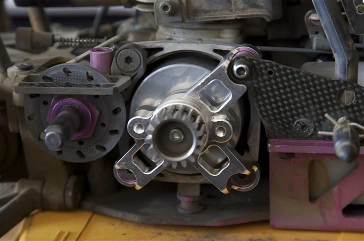 Buggy HPI Baja 5B - GH Alu Clutch Bell Carrier billede 18