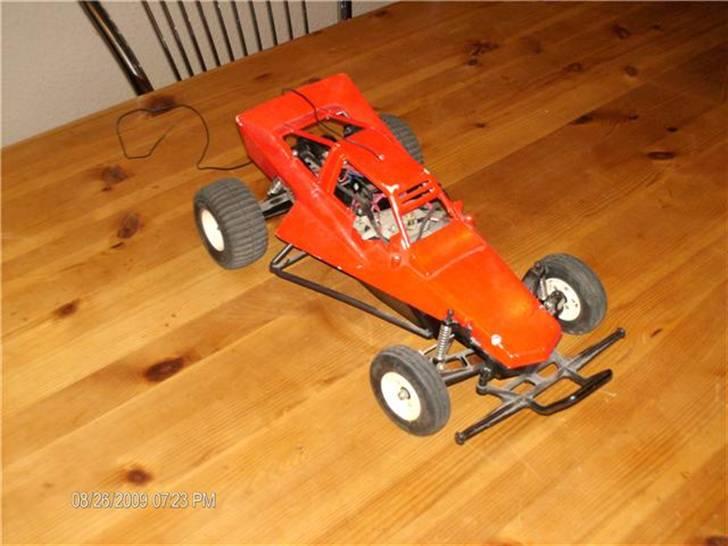 Bil Tamyia Grass Hopper - Sådan så bilen ud da jeg modtog den :) billede 14
