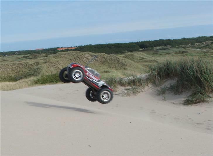 Bil Traxxas E-maxx billede 18